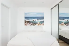 À DROITE SUR BONDI * Const - Image 2