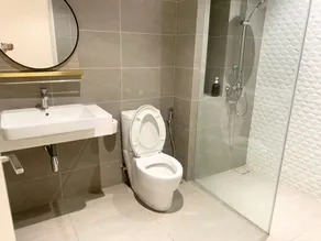 Quill Residences Service Suites By BR - Image 2