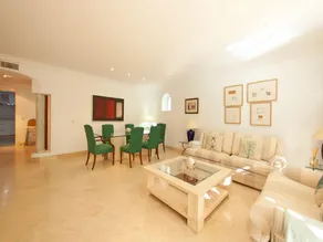 Apartment in Marbella near the Beach - Image 4