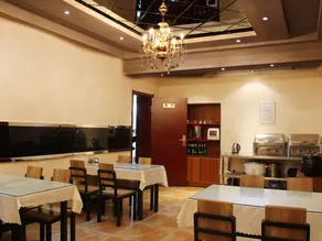 Dongsheng Hotel - Image 5