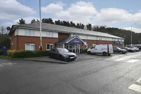 Travelodge Wakefield Woolley Edge M1 Northbound - Image 4
