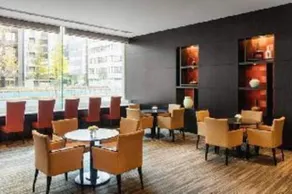Business Hotel Pocket - Image 5