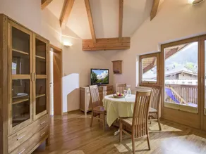 Apartment in Kaltenbach near Ski Lift - Image 3