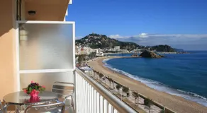 Apartaments El Sorrall - Image 2