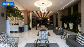 De Lobby Suite Hotel - Image 5