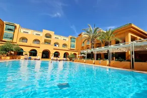 Hotel Alhambra Thalasso - Image 1
