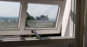Hill House Lodge sleeps 6 Overlooking the rock of Cashel - Image 4