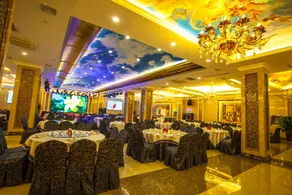 Xinxiang Zhongzhou International Hotel - Image 3
