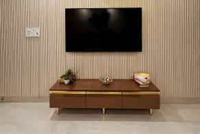 10 Min to Airport: Cozy Studio: Kitchenette & Bath - Image 5