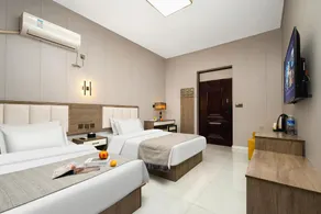Rulan Theme Hotel (Xinxiang Normal University Branch) - Image 2