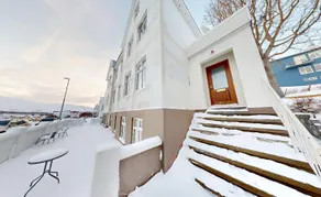 Day Dream Central Akureyri Two Bedroom Apartment - Image 2