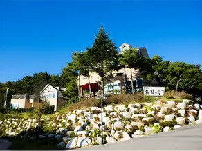Casa Seorak Bed and Breakfast - Image 5