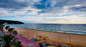Apartments Paradise Lloret - Image 5