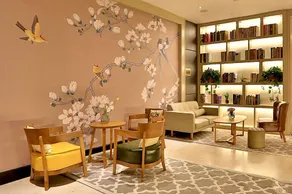 Oriental Hotel - Image 2