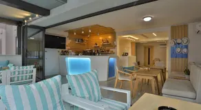 Alarzo Rooms - Image 3
