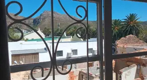 Cozy room in the Heart of Simon's Town - Image 4