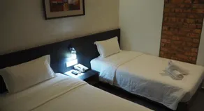 906 Hotel Kota Laksamana - Image 5