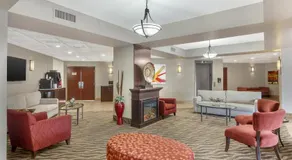 Best Western Plus Rose City Suites - Image 5