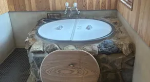 美祢自然の中でゆったり過ごす一棟貸し掘っ立て小屋遊々 - Image 4