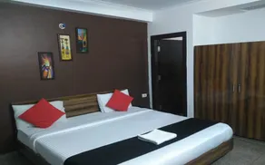 Prefect Hotel - Image 2