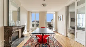 Appartement Luxe avec Climatisation Parking Vue Exeptionnelle - Image 3