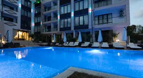 Green Paradise Deluxe Apartments - Image 4