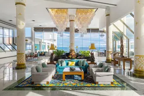 Royal Wing Suites & Spa Pattaya - Image 2