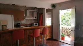 Las Tres Macetas - Image 5