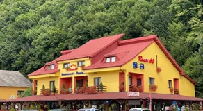 Pensiune Restaurant ROUTE60 - Image 4