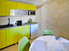 room holiday apartment close to the beach - Image 4