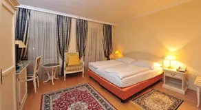 Appartement-Hotel GH Zum Goldenen Schiff - Image 2