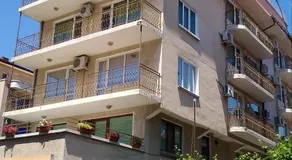 Family hotel Dramchev - Image 3
