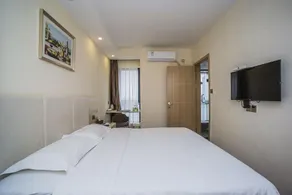GreenTree Inn Chengdu high-tech Development West Zone Shidai Tian Street Express Hotel - Image 3