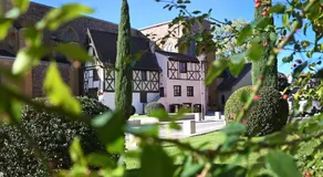 La Maison Rose, chaleureuse et luxueuse - Image 3