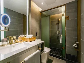 James Joyce Coffetel· Xianyang Renmin Road Central Square Store - Image 5