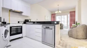 Viridis Living Chic and Spacious 1BR - Image 3