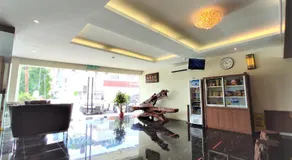 Apple Suites Hotel - Image 2