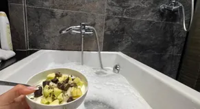 LIT Apartments, Jacuzzi - Image 3