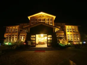 Qingfeng Gorge Resort Hotel - Image 3
