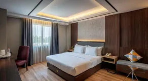Orchardz Hotel Bandara - Image 2
