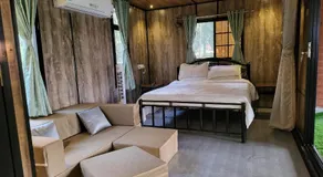Bombay High Retreat - Image 2