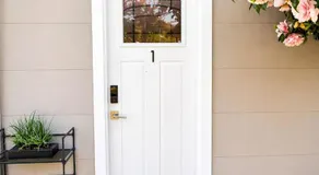 Bright Private 1BR Suite with Separate Entrance - Image 5