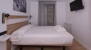 APARTAMENTOS LLAMIEVA - Image 4