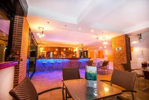Mike's House Hotel - Image 2