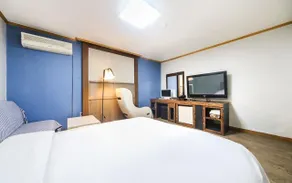 Daejeon Sintanjin Blue - Image 4