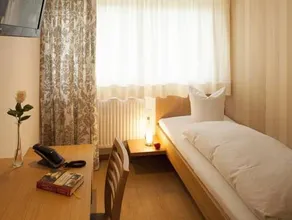 Hotel & Wirtschaft Wälderhof - Image 2