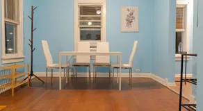Cozy 1-Bedroom House in Tranquil Skokie With Free Parking - Image 4