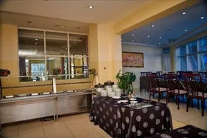 Barcelona Hotel - Image 4