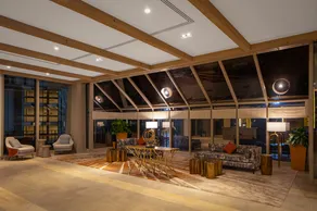 DoubleTree by Hilton Sacramento - Image 4