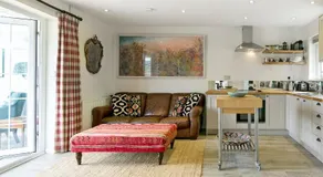 Tor Hatch Cottage - Image 2